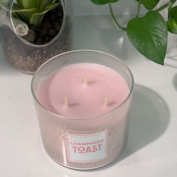 Bath and Body Works 3 Wick Champagne Toast Candle Summer Beach Vacation Scent - Picture 4 of 6
